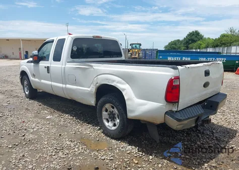 2011 Ford F-250 Xlt из США, поврежденный, VIN 1FT7X2AT3BEC33228